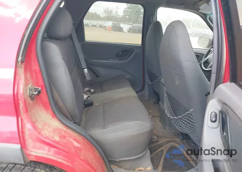 2001 Ford Escape Xlt z USA, uszkodzony, nr VIN 1FMYU031X1KF93444